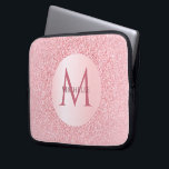 Capa Para Notebook Na moda Trendy Rosa Dourada Modelo Monograma Girly<br><div class="desc">Na moda Trendy Rosa Modelo Dourado Monograma Girly Modern Elegant Bolsa de laptop / Gabinete.</div>