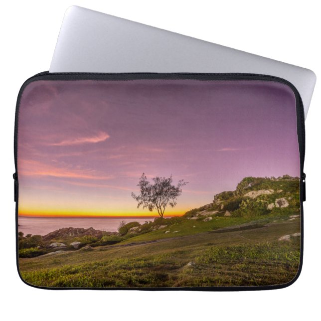 Capa Para Notebook Nascer do sol na praia em Florianopolis (Frente)