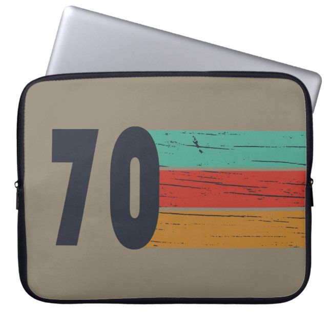 Capa Para Notebook Nascer em presente de aniversário de 1970 (Frente)