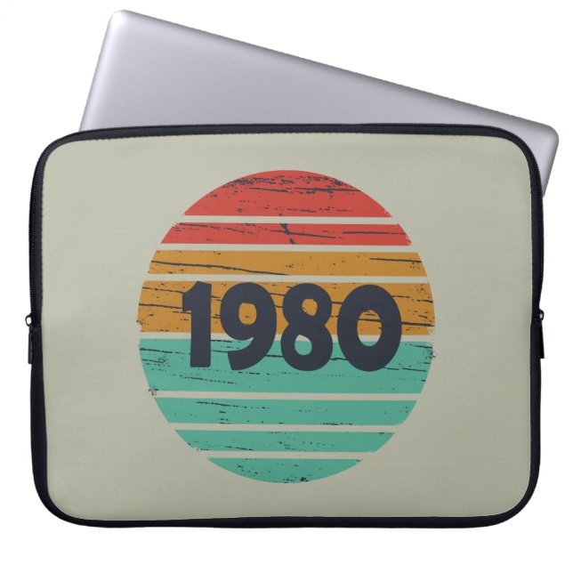 Capa Para Notebook Nascer em presente de aniversário de 1980 (Frente)