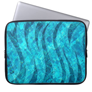 Capa Para Notebook Natação na Piscina
