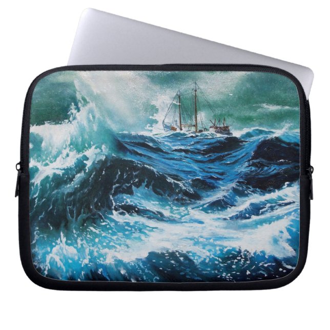 Capa Para Notebook Navio no mar em tempestade (Frente)
