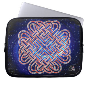 Capa Para Notebook Nó Celta de Amor Galáctico