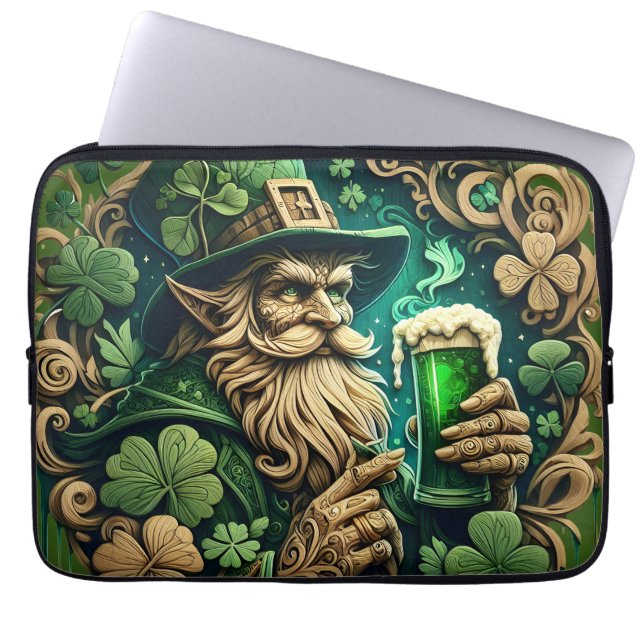Capa Para Notebook Noite Encantada de Brinde Ale A Leprechauns (Frente)
