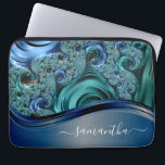 Capa Para Notebook Nome manuscrito azul Fractal Moderno<br><div class="desc">Este design pode ser personalizado na área fornecida pela alteração da foto e/ou do texto. Ou pode ser personalizado clicando em Personalizar este Modelo e, em seguida, escolhendo o clique para personalizar mais a opção e excluir ou alterar a cor do plano de fundo, adicionar texto, alterar a cor ou...</div>