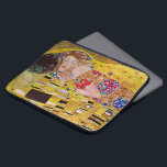 Capa Para Notebook O Beijo de Gustav Klimt, Vintage Art Nouveau<br><div class="desc">A pintura suprema do amor, uma bela design para celebrar o Dia de os namorados! O Beijo (detalhe) (1907-1908) de Gustav Klimt é uma pintura vítrea de época vitoriana de amor pelas artes plásticas e romance com um casal romântico em vários tons de ouro, padrões e símbolos, compartilhando um beijo...</div>