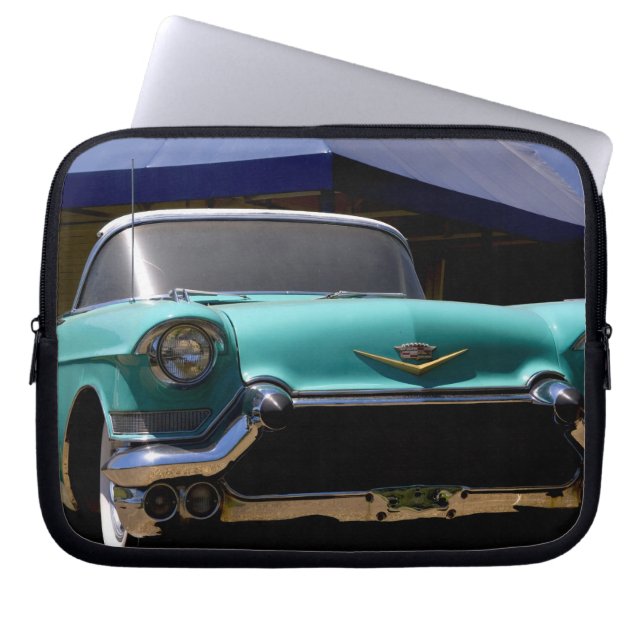 Capa Para Notebook O Cadillac Verde de Elvis Presley convertível em (Frente)