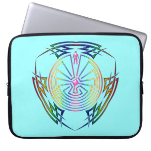 Capa Para Notebook O Homem no Maze - Tatuagem Tribal Colorido