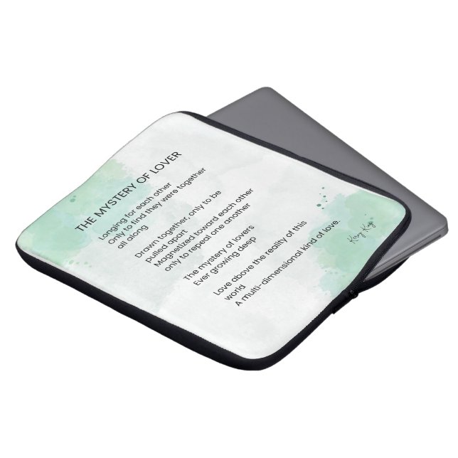 Capa Para Notebook O Mistério Dos Amantes - Poema Do Amor (Frente Topo)