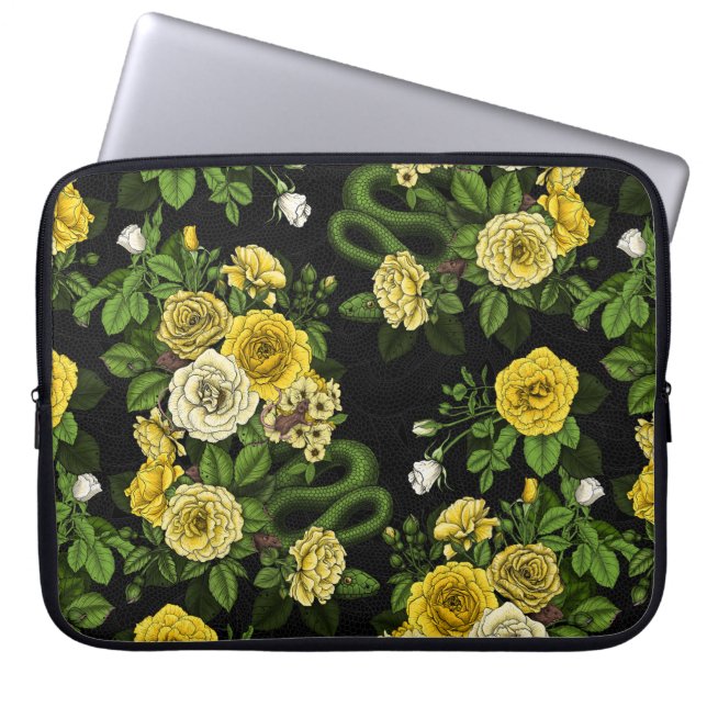 Capa Para Notebook Oculto nas rosas, amarelo e verde (Frente)