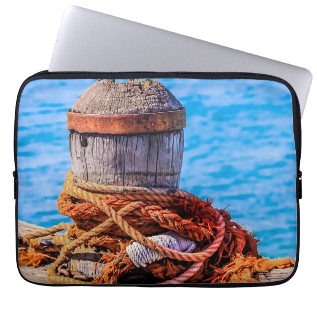 Capa Para Notebook Old Mooring Bollard (Frente)