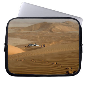Capa Para Notebook Omã, deserto Rub Al Khali, dirigindo nas dunas