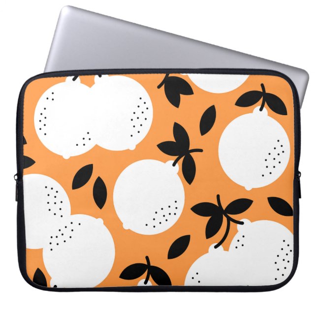 Capa Para Notebook Orange Bliss: Padrão de Fruta refinado (Frente)