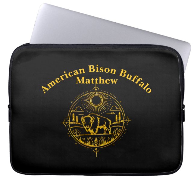 Capa Para Notebook Ouro Bison em um panorama pitoresco (Frente)