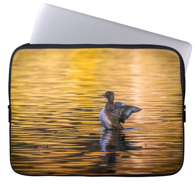 Capa Para Notebook Ouro de um lago ouro (Frente)