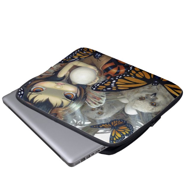 Capa Para Notebook "Owlyn saco dos eletrônicos no ninho" (Frente Inferior)