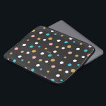 Capa Para Notebook Padrão colorido de pontos reativos<br><div class="desc">O padrão aleatório de tamanho colorido moderno e elegante é perfeito com um fundo preto contrastante.</div>