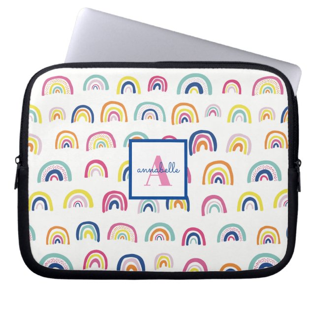 Capa Para Notebook Padrão de Arco-Íris Boho Monogramado (Frente)