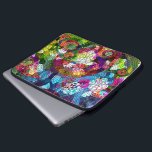 Capa Para Notebook Padrão de Colagem Floral Romântica Colorida Vintag<br><div class="desc">Flores abstrato românticas coloridas e espirais coloridas colagem. Disponível em outros produtos e que pode ser solicitado para qualquer um dos produtos oferecidos no Zazzle.</div>