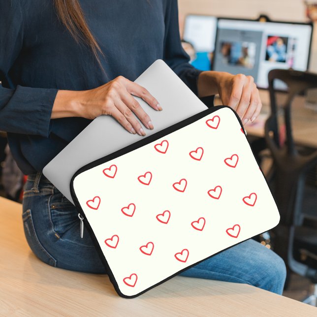 Capa Para Notebook Padrão de Corações Vermelhos, Fofo, Amor (Criador carregado)