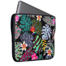 Padrão de Folhas e Flores Tropicais Vibrantes
