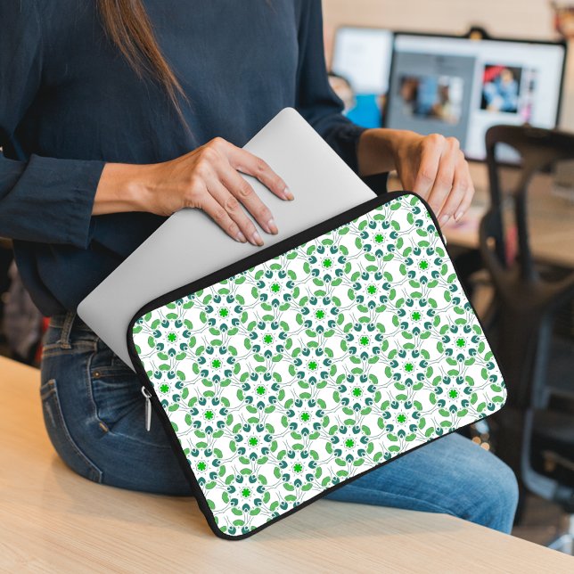 Capa Para Notebook Padrão de Folhas, Padrão de Folhagens, Folhas Verd (Criador carregado)
