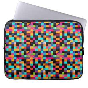 Capa Para Notebook Padrão de Formas Geométricas Coloridas Vibrantes