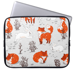 Capa Para Notebook Padrão de inverno sem costura com raposas e coelh