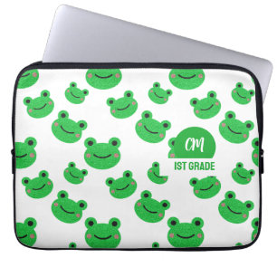 Capa Para Notebook Padrão de Rosto Feliz de Sapo Monograma Verde Esco