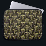 Capa Para Notebook Padrão de ventilador de deco preto e Dourado<br><div class="desc">Este maravilhoso motif de deco de arte apresenta um padrão de ventoinha dourado contra um fundo preto.</div>