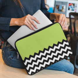 Capa Para Notebook Padrão de ziguezague preto e branco, Chevron, verd