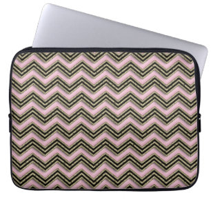 Capa Para Notebook Padrão de ziguezague preto e rosa