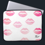 Capa Para Notebook padrão elegante de lábios cor-de-água rosa<br><div class="desc">Na moda e padrão de lábios de tendências.</div>