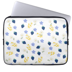 Capa Para Notebook Padrão Floral de Flor Silvestre e Amora