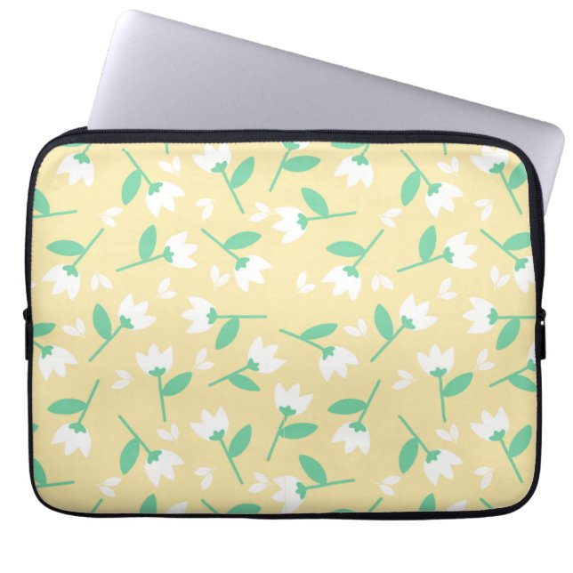 Capa Para Notebook Padrão Floral Fofo com Flores Brancas no Amarelo (Frente)