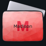 Capa Para Notebook Padrão geométrico do gradiente vermelho Monograma<br><div class="desc">Monograma Personalize com seu nome e inicial personalizados. Padrão geométrico do gradiente vermelho. Malha geométrica do triângulo com gradiente vermelho-escuro claro. padrão,  ombre,  malha,  triângulos,  geometria,  gradiente,  legal,  triângulo,  brilhante,  vermelho</div>
