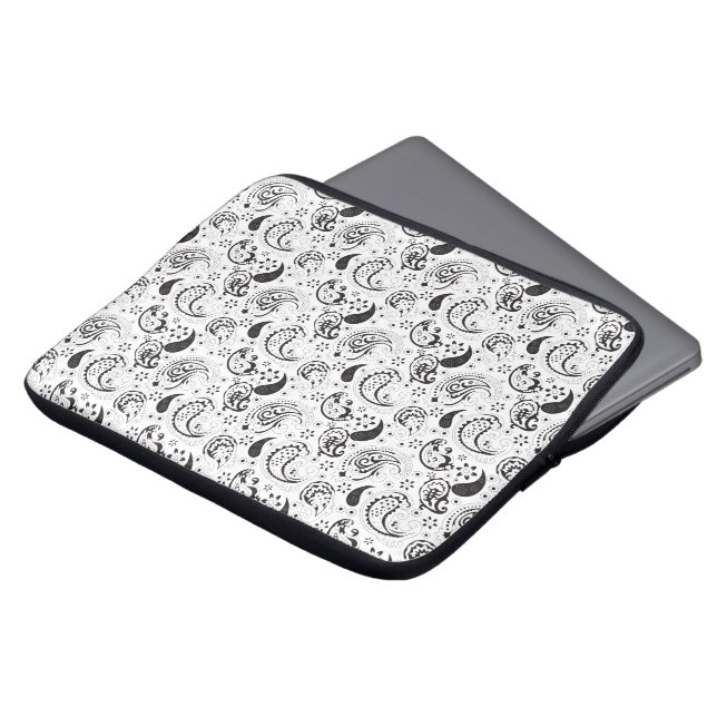 Capa Para Notebook Padrão Paisley Preto e Branco – Arte Textil Elegan (Frente Topo)