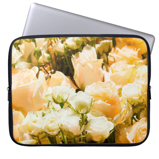 Capa Para Notebook Padrão vertical das rosas brancas. aniversário, tr (Frente)