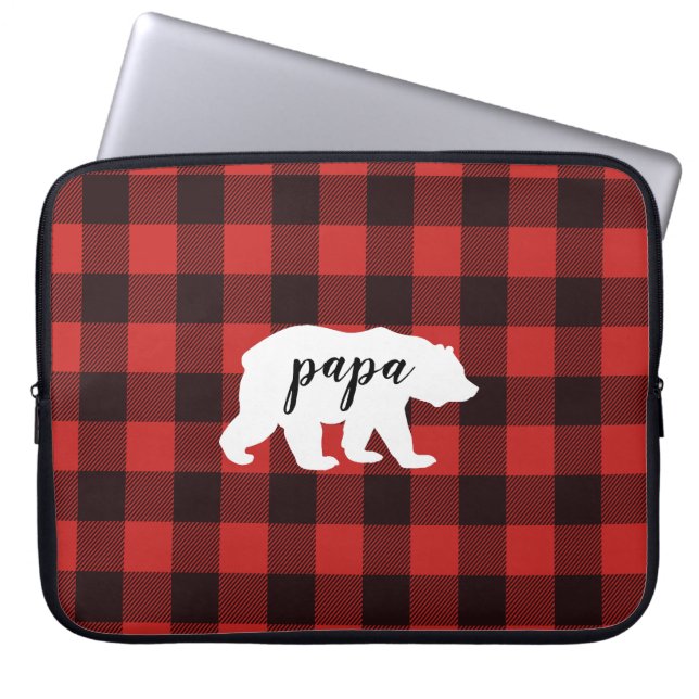 Capa Para Notebook Papá Russo Urso Vermelho e Xadrez Negra (Frente)