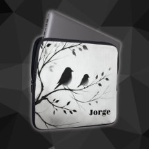 Pássaros Simples Pretos e Brancos Povoando em Árvo