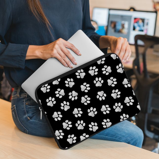 Capa Para Notebook patas de rabo, patas de cão, patas brancas (Criador carregado)