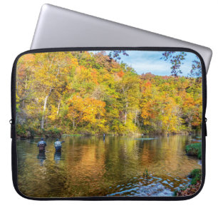 Capa Para Notebook Pesca de outono de Bennett Primavera