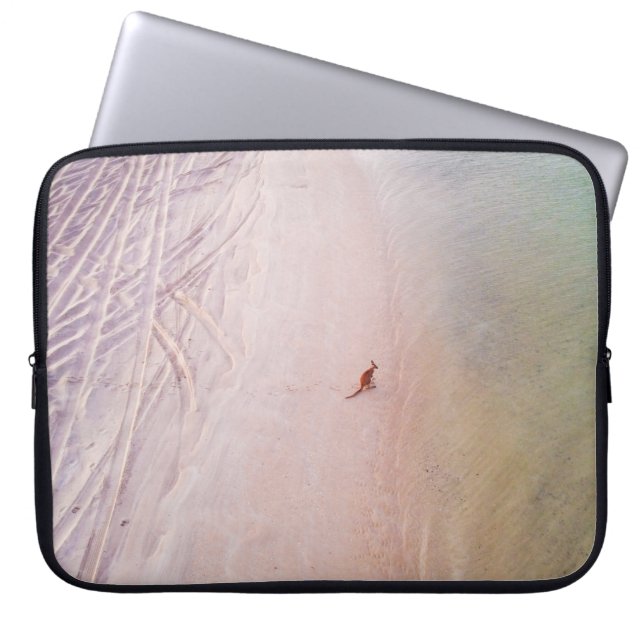 CAPA PARA NOTEBOOK PESSOA NA PRAIA (Frente)