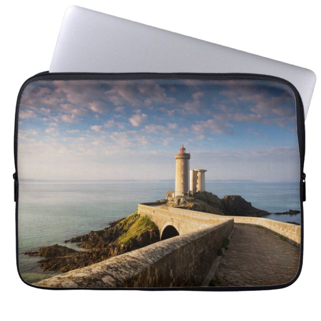 Capa Para Notebook Phare du Pequeno Minou (farol de Minou) (Frente)
