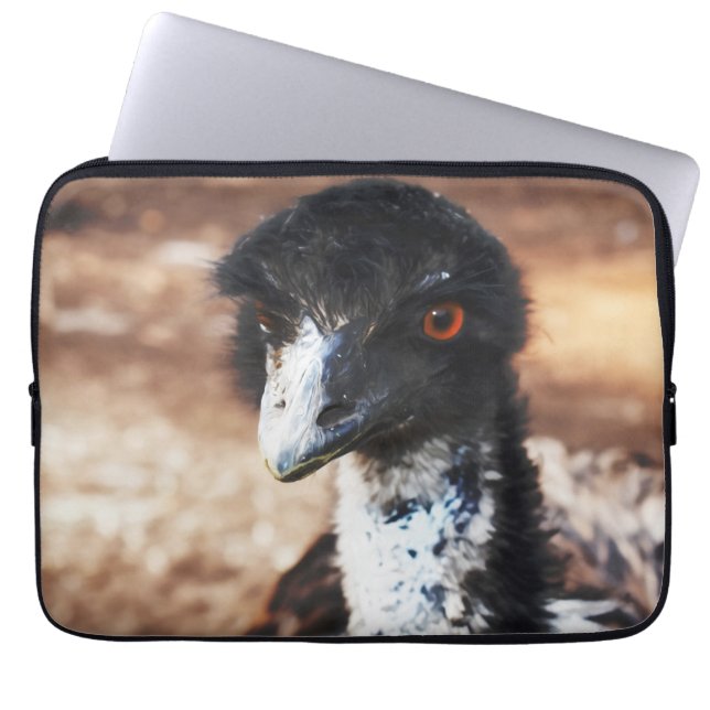 Capa Para Notebook Piercing Eyes of Outback (Frente)