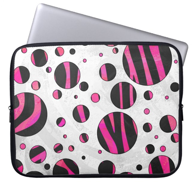Capa Para Notebook Piloka Dot Zebra Preta e Rosa Quente (Frente)