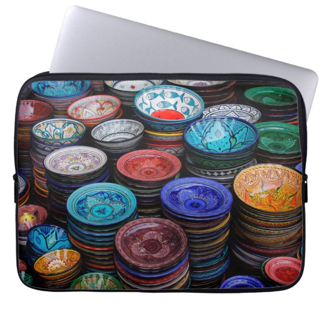 Capa Para Notebook Placas Marroquinas No Mercado (Frente)