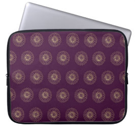 Capa Para Notebook Plum | Golden Zinnia Flower Medallions