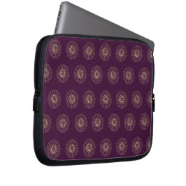 Capa Para Notebook Plum | Golden Zinnia Flower Medallions