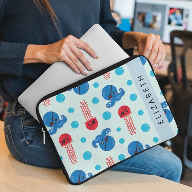 Capa Para Notebook Polvo Pirata, Água-Viva Pirata, Mar, Seu Nome (Criador carregado)